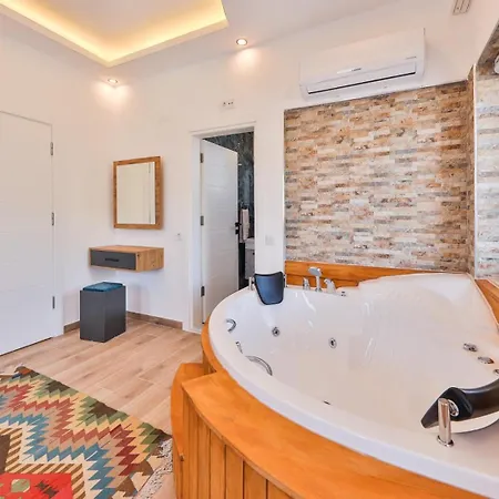 Hotel Ophyrs Kaş
