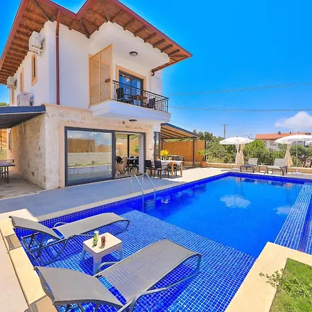 Ophyrs Hotel Kaş